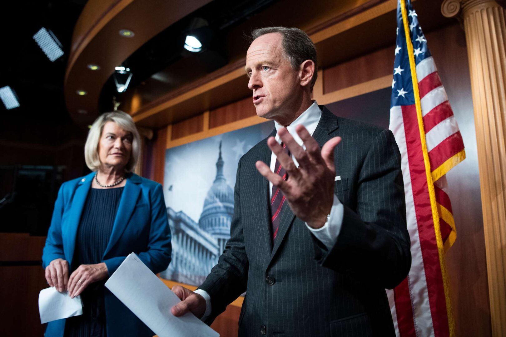 Sens. Patrick J. Toomey, R-Pa., right, and Cynthia Lummis, R-Wyo., said the TerraUSD case offers little justification for regulation. 