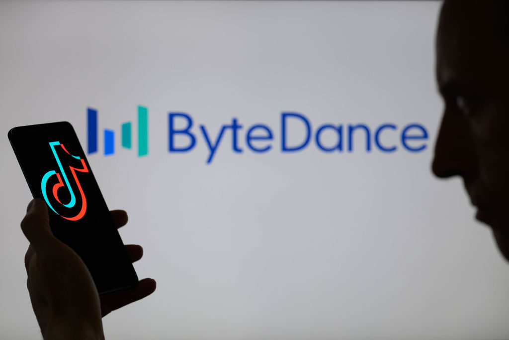 A memo circulated Tuesday warned House staffers that ByteDance apps would be blocked and removed from official congressional devices. 